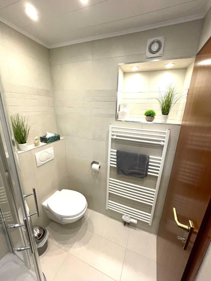 Ferienhaus Sonnendeck ซิมเมอร์อาท ภายนอก รูปภาพ